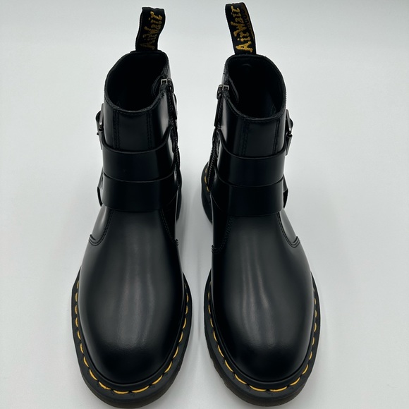 NEW Dr. Martens Jaimes Buckle Chelsea Unisex Boot Black Smooth Sz 6W/5M - Picture 2 of 12